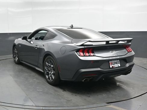 Used 2024 Ford Mustang GT Premium w/ GT Performance Package RWD image 9