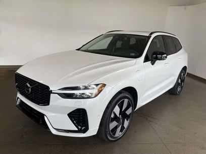 Used 2024 Volvo XC60 T8 Plus w/ Climate Package