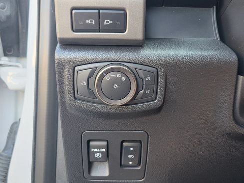 Used 2019 Ford F150 Raptor w/ Equipment Group 802A Luxury AWD/4WD image 14
