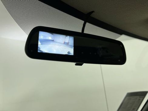 Used 2024 GMC Savana 2500 w/ Driver Convenience Package image 15