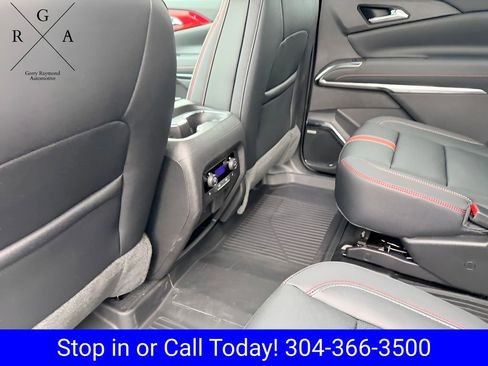 New 2026 Chevrolet Traverse RS w/ LPO, Floor Liner Package AWD/4WD image 32