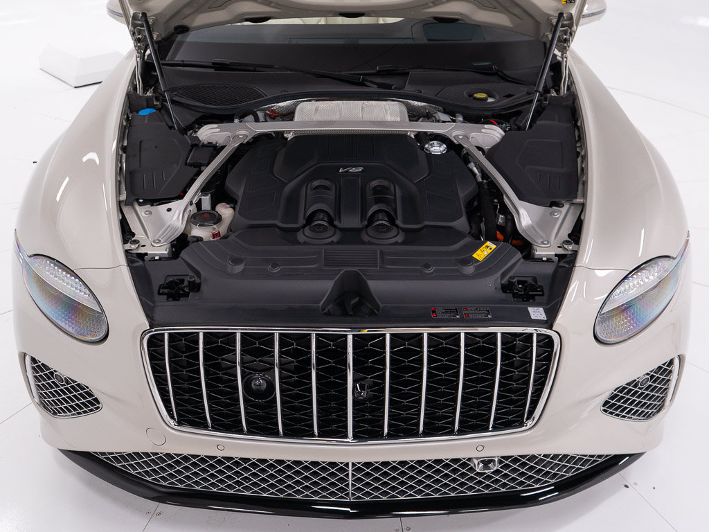 Certified 2026 Bentley Continental GT Azure AWD/4WD image 51