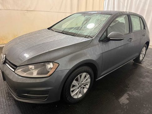 Used 2016 Volkswagen Golf S image 6