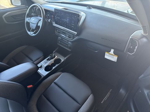 New 2025 Ford Bronco Sport Big Bend w/ Black Appearance Package image 16
