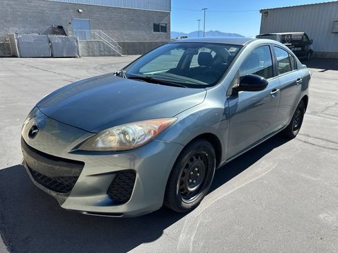 Used 2013 MAZDA MAZDA3 i Sport FWD image 1