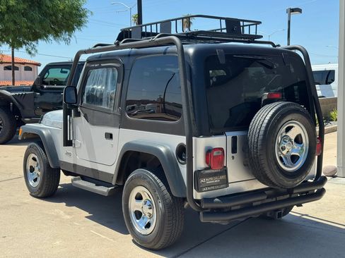 Used 2003 Jeep Wrangler SE AWD/4WD image 8