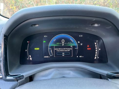 Used 2025 Toyota Camry LE image 36