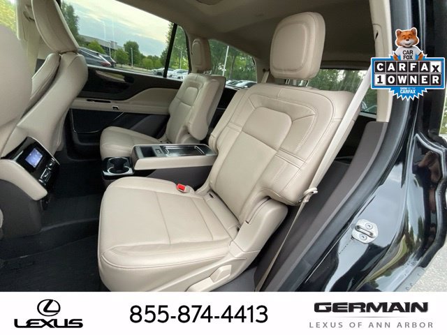 Used 2023 Lincoln Aviator Reserve w/ Equipment Group 201A AWD/4WD image 13