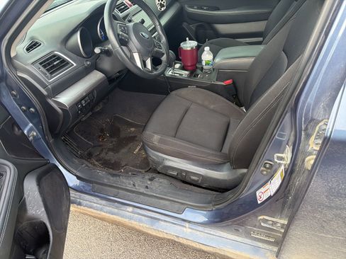 Used 2017 Subaru Legacy 2.5i Premium image 16