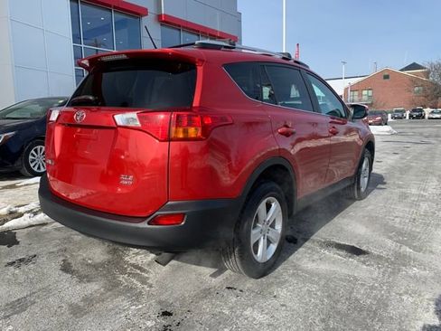 Used 2014 Toyota RAV4 XLE image 3
