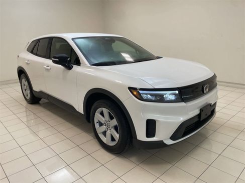 Used 2024 Honda Prologue EX image 25