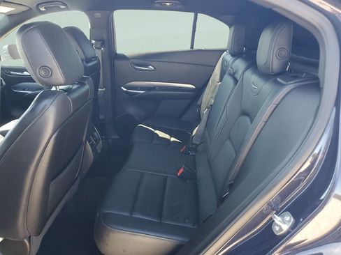 Used 2025 Cadillac XT4 Premium Luxury FWD image 13