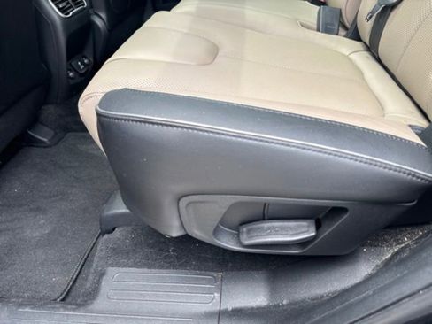 Used 2023 Hyundai Santa Fe Limited AWD/4WD image 27
