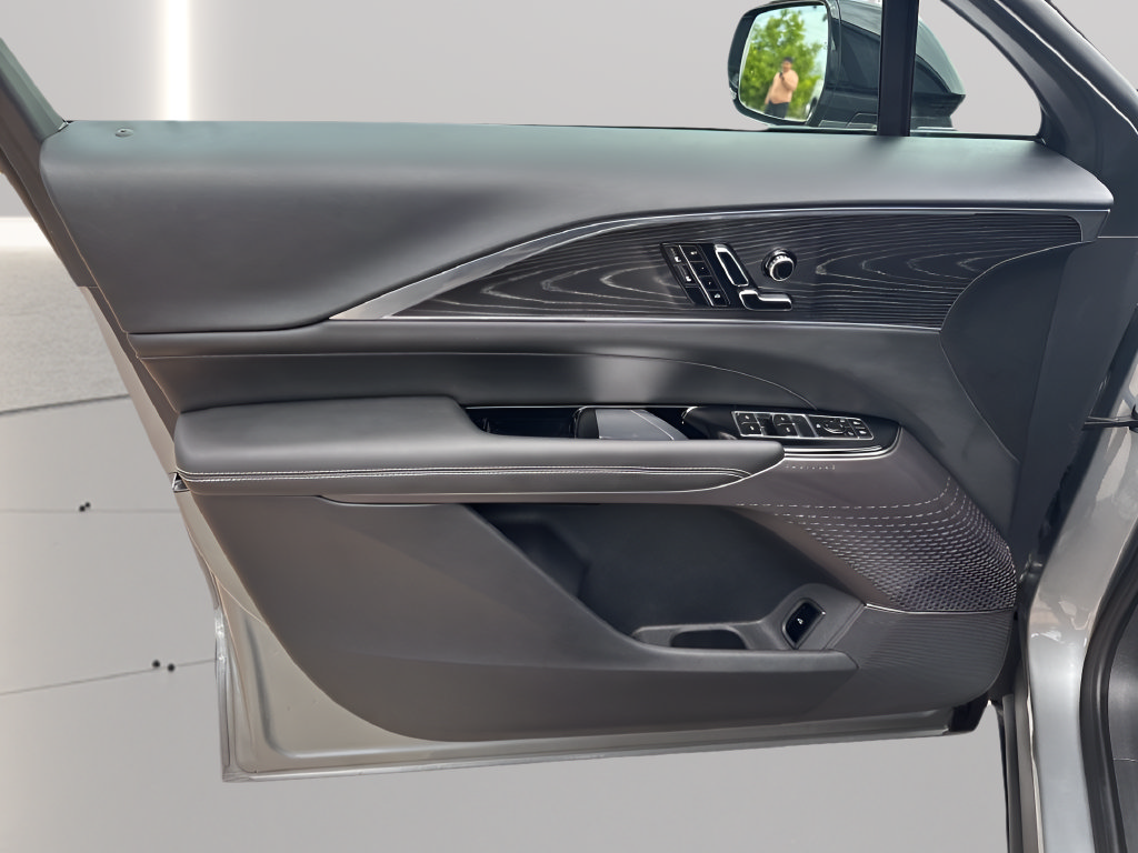 Certified 2024 Cadillac Lyriq Sport RWD image 16