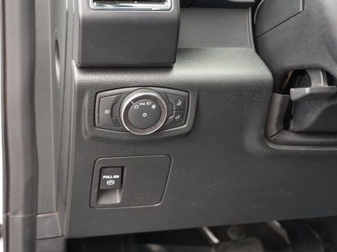 Used 2019 Ford Expedition Max XL AWD/4WD image 16