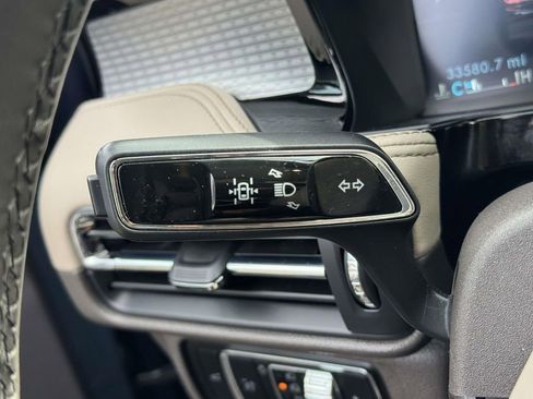 Used 2023 Lincoln Corsair AWD image 20