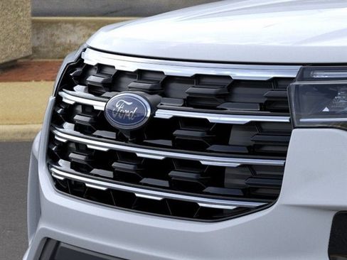 New 2026 Ford Explorer Active AWD/4WD image 40