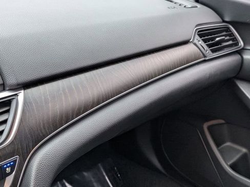 Used 2022 Honda Accord Touring image 33