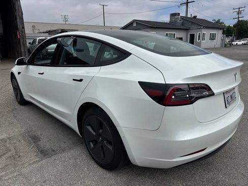 Used 2022 Tesla Model 3 RWD image 7