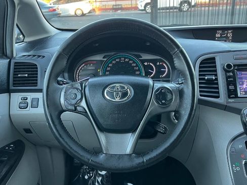 Used 2013 Toyota Venza XLE FWD image 11