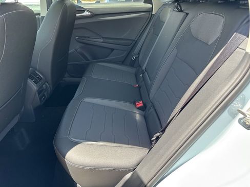 New 2026 Volkswagen Taos SE FWD image 11