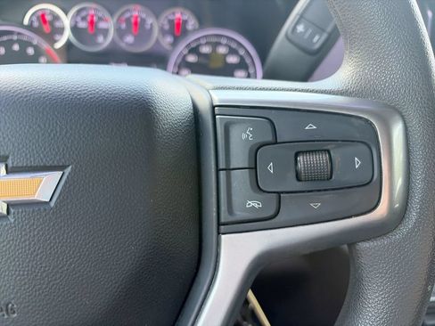 Used 2023 Chevrolet Silverado 2500 Custom w/ Custom Convenience Package AWD/4WD image 23
