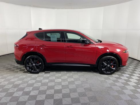Used 2025 Dodge Hornet R/T w/ R/T Plus Package AWD/4WD image 8