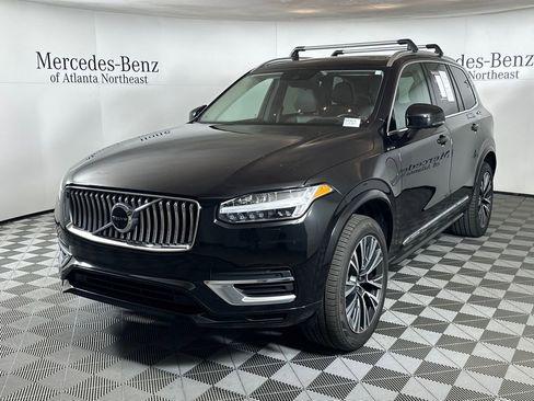 Used 2022 Volvo XC90 T8 Inscription Expression w/ Advanced Package image 3