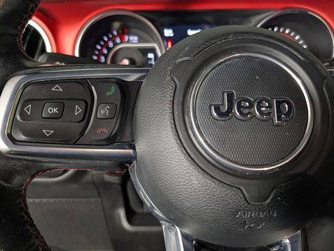 Used 2019 Jeep Wrangler Unlimited Rubicon AWD/4WD image 31
