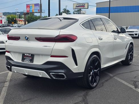Used 2022 BMW X6 xDrive40i AWD/4WD image 5