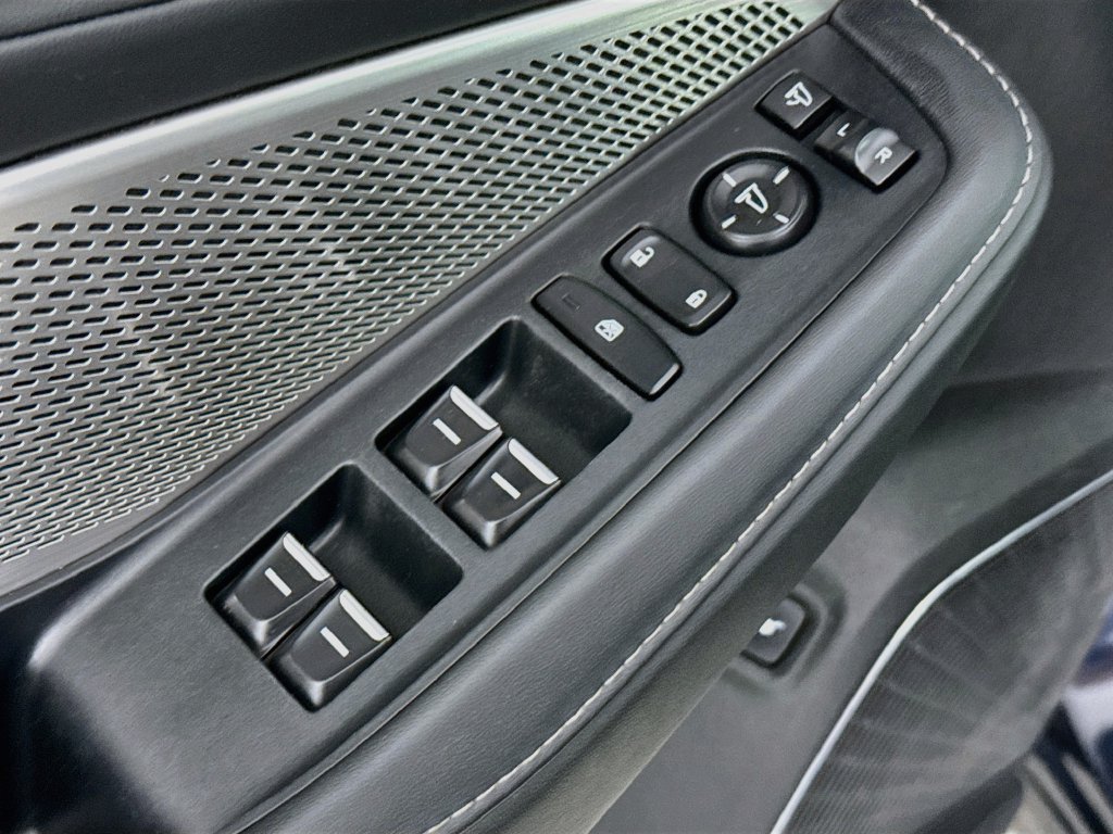 Used 2024 Acura MDX w/ Technology Package AWD/4WD image 17