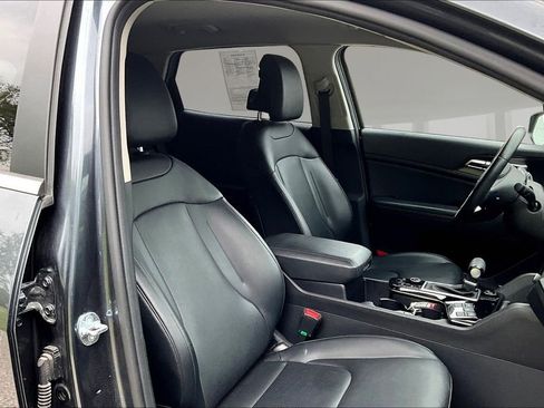 Certified 2023 Kia Sportage EX AWD/4WD image 27