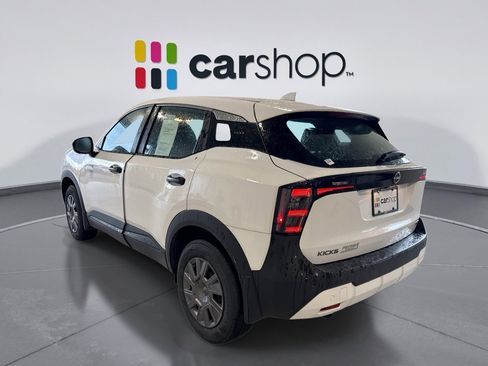 Used 2025 Nissan Kicks S AWD/4WD image 3