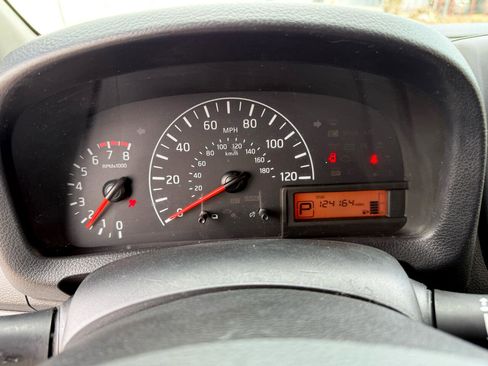 Used 2019 Nissan NV200 S image 14