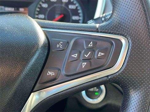 Certified 2023 Chevrolet Equinox LS w/ Driver Confidence II Package image 19