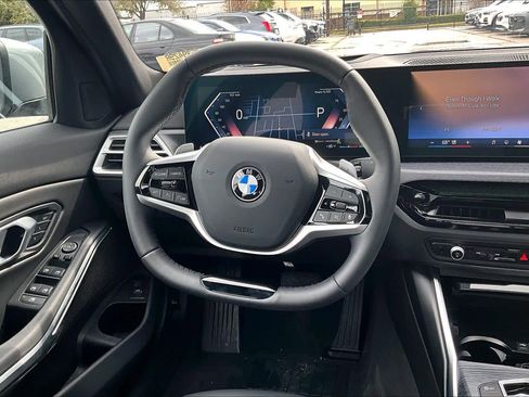 Used 2025 BMW 330i 330i w/ Premium Package image 12