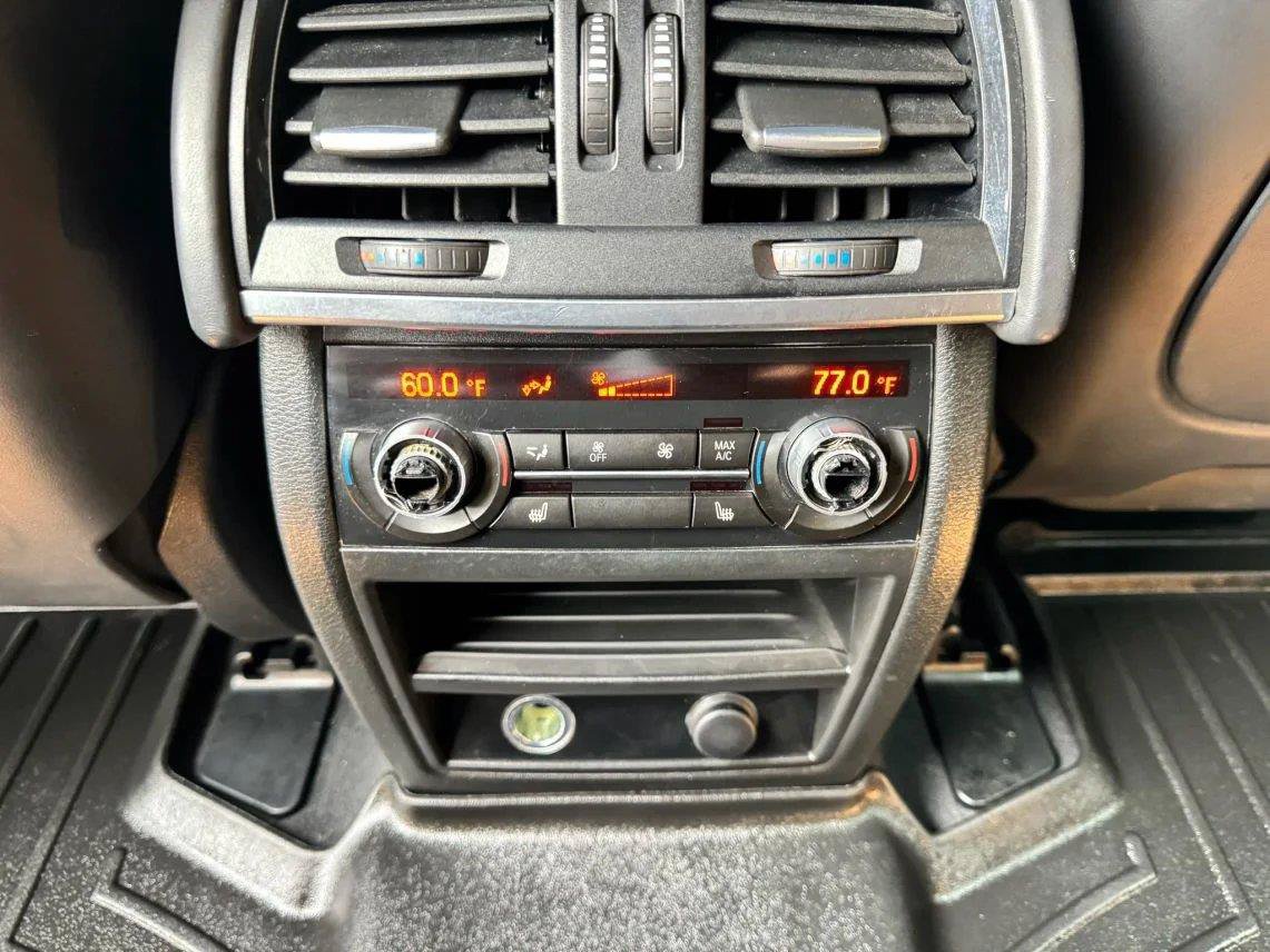 Used 2018 BMW X5 M AWD/4WD image 23