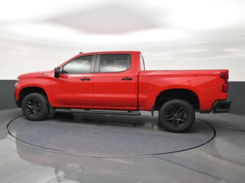 Used 2021 Chevrolet Silverado 1500 LT Trail Boss AWD/4WD image 2
