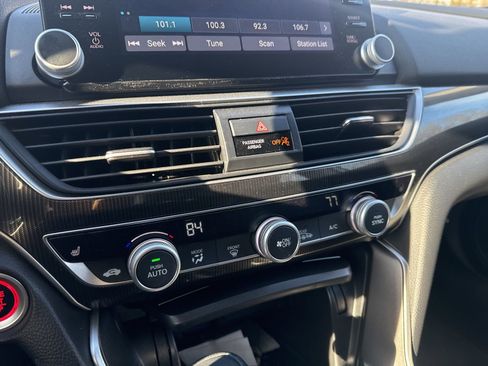 Used 2021 Honda Accord Sport Special Edition image 21