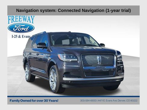 Used 2024 Lincoln Navigator L Reserve image 1