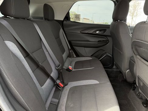 Used 2023 Chevrolet TrailBlazer LT w/ Convenience Package image 25