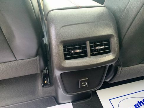 Used 2024 Chevrolet Equinox RS image 13