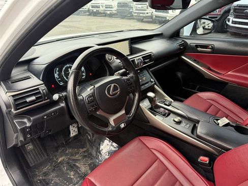 Used 2018 Lexus IS 300 F Sport image 30
