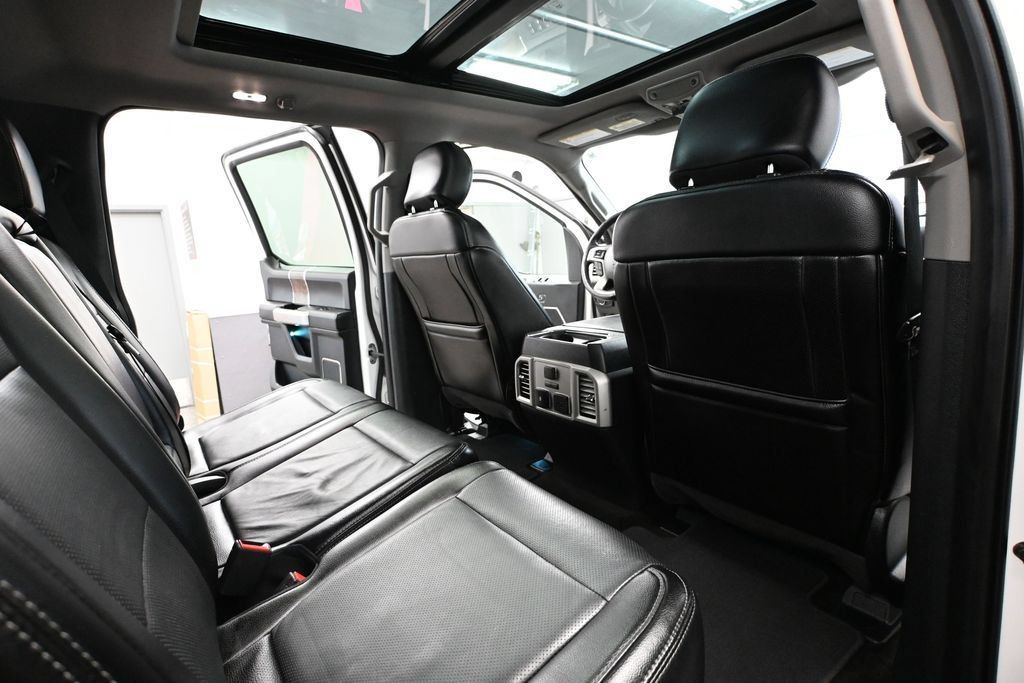 Used 2017 Ford F350 Lariat w/ Lariat Ultimate Package AWD/4WD image 38