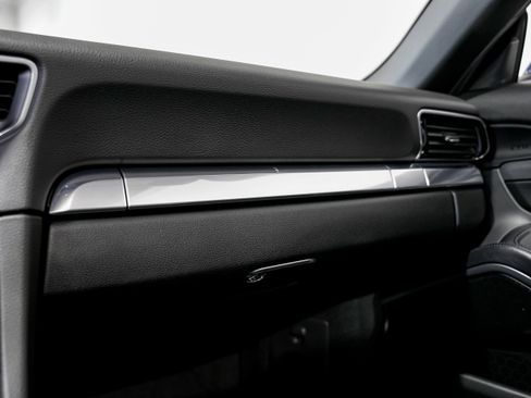 Used 2016 Porsche 911 Targa 4 image 17