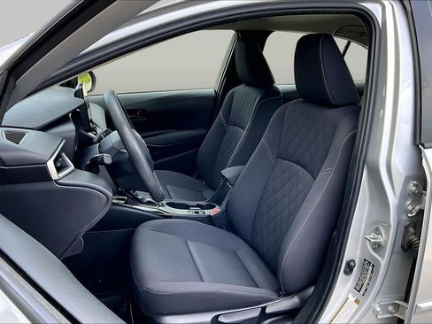 Used 2023 Toyota Corolla LE w/ LE Convenience Package AWD/4WD image 9