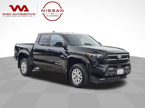 Used 2026 Toyota Tacoma SR5 RWD image 3