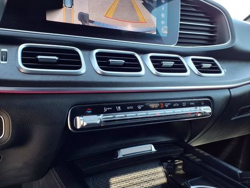 Used 2020 Mercedes-Benz GLE 350 4MATIC image 16