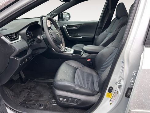 Used 2023 Toyota RAV4 XSE image 15
