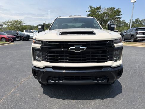 New 2026 Chevrolet Silverado 2500 Custom w/ Custom Value Package AWD/4WD image 2